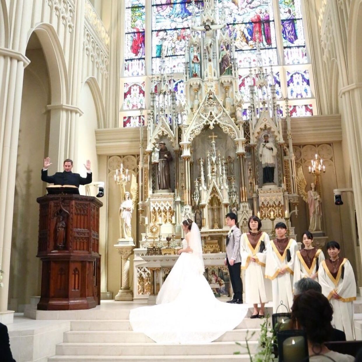 挙式のカバー写真