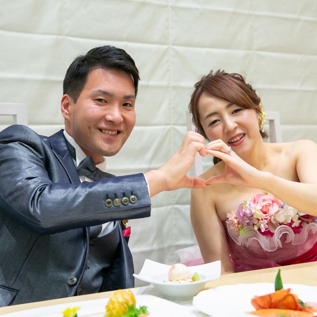 披露宴パーティのカバー写真