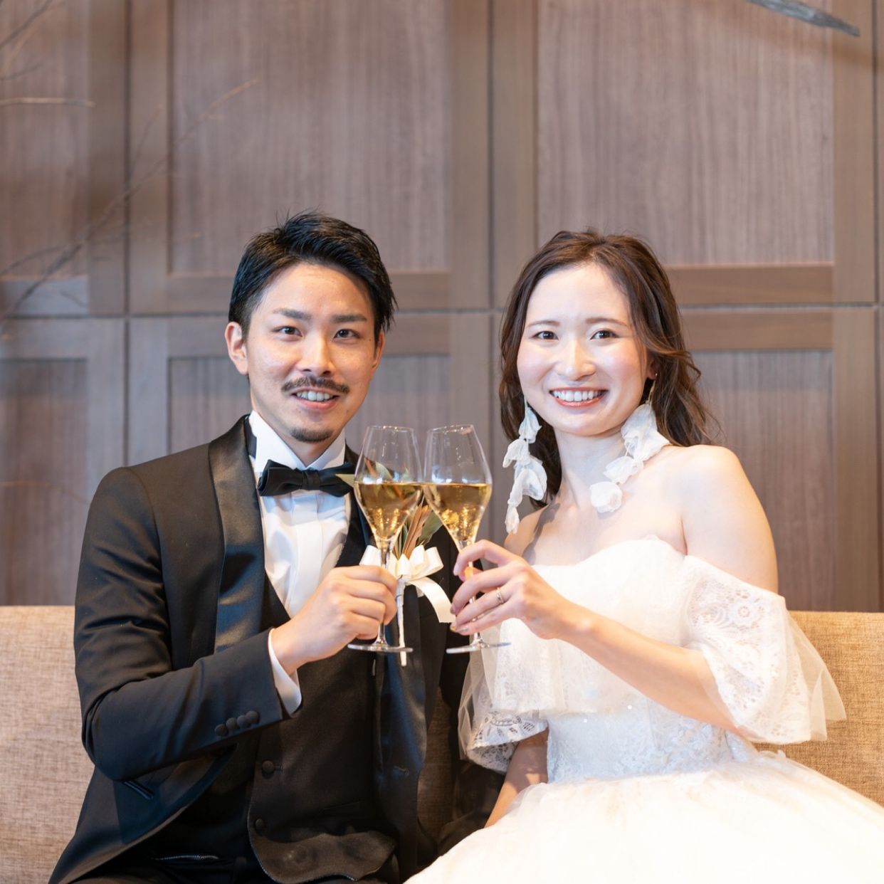 披露宴パーティのカバー写真