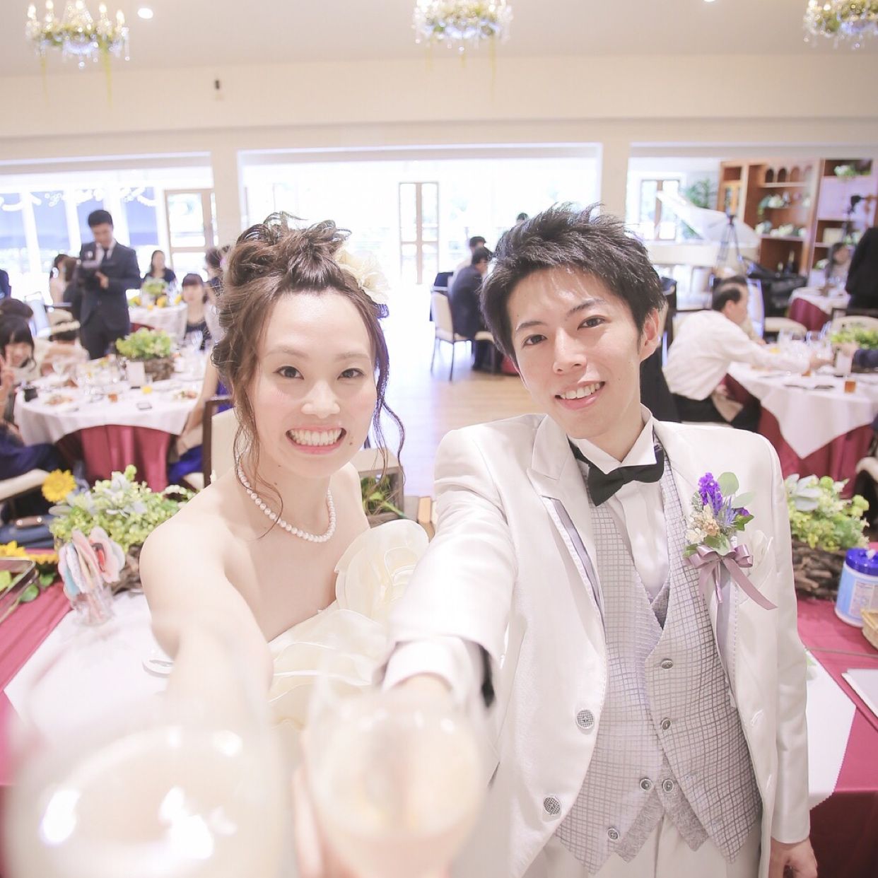 披露宴パーティのカバー写真