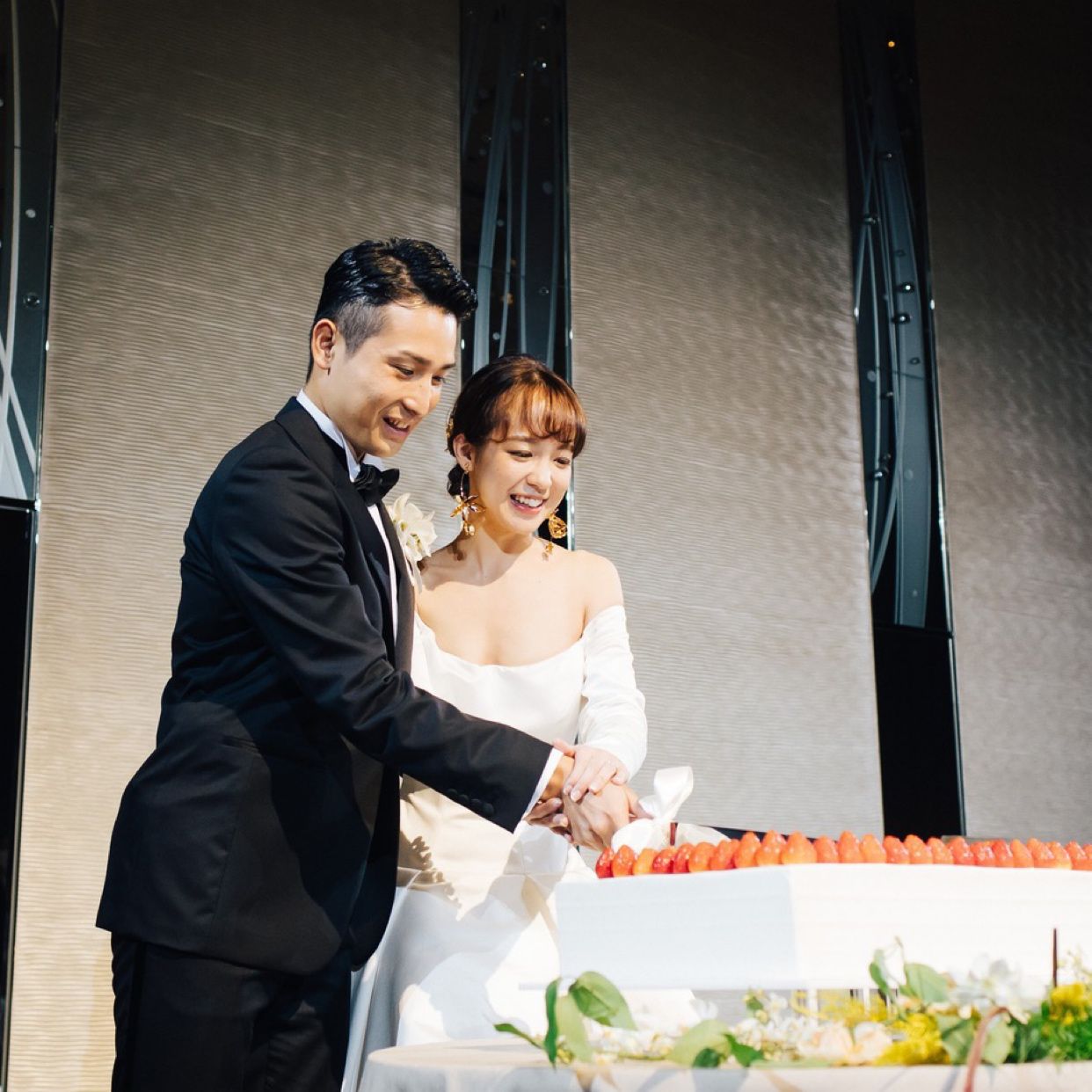 披露宴パーティのカバー写真