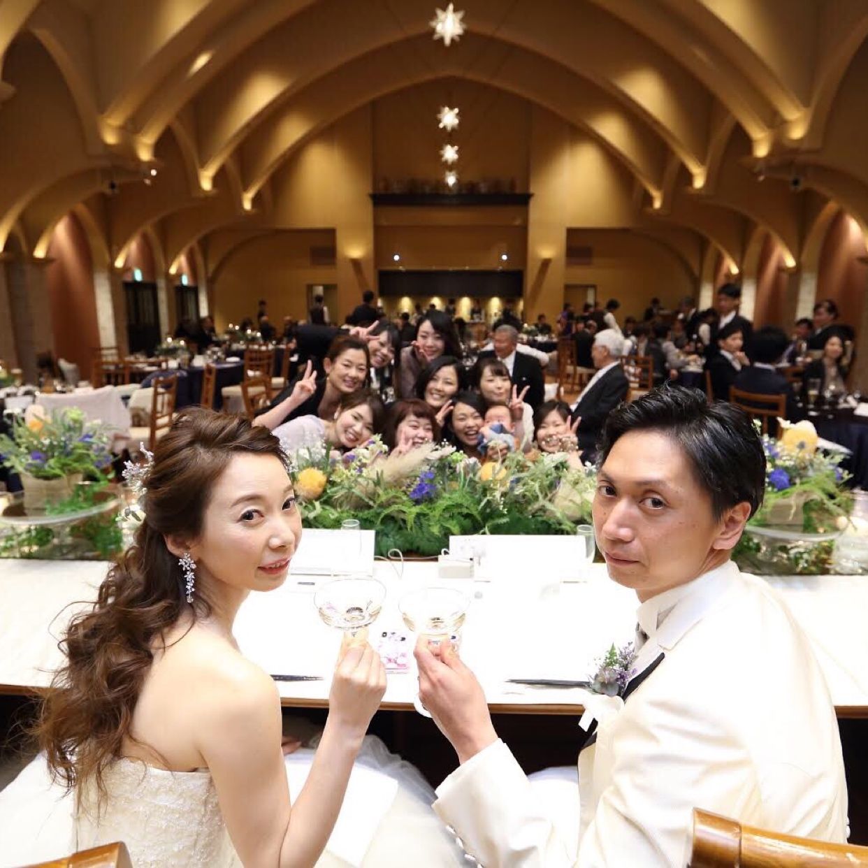 披露宴パーティのカバー写真