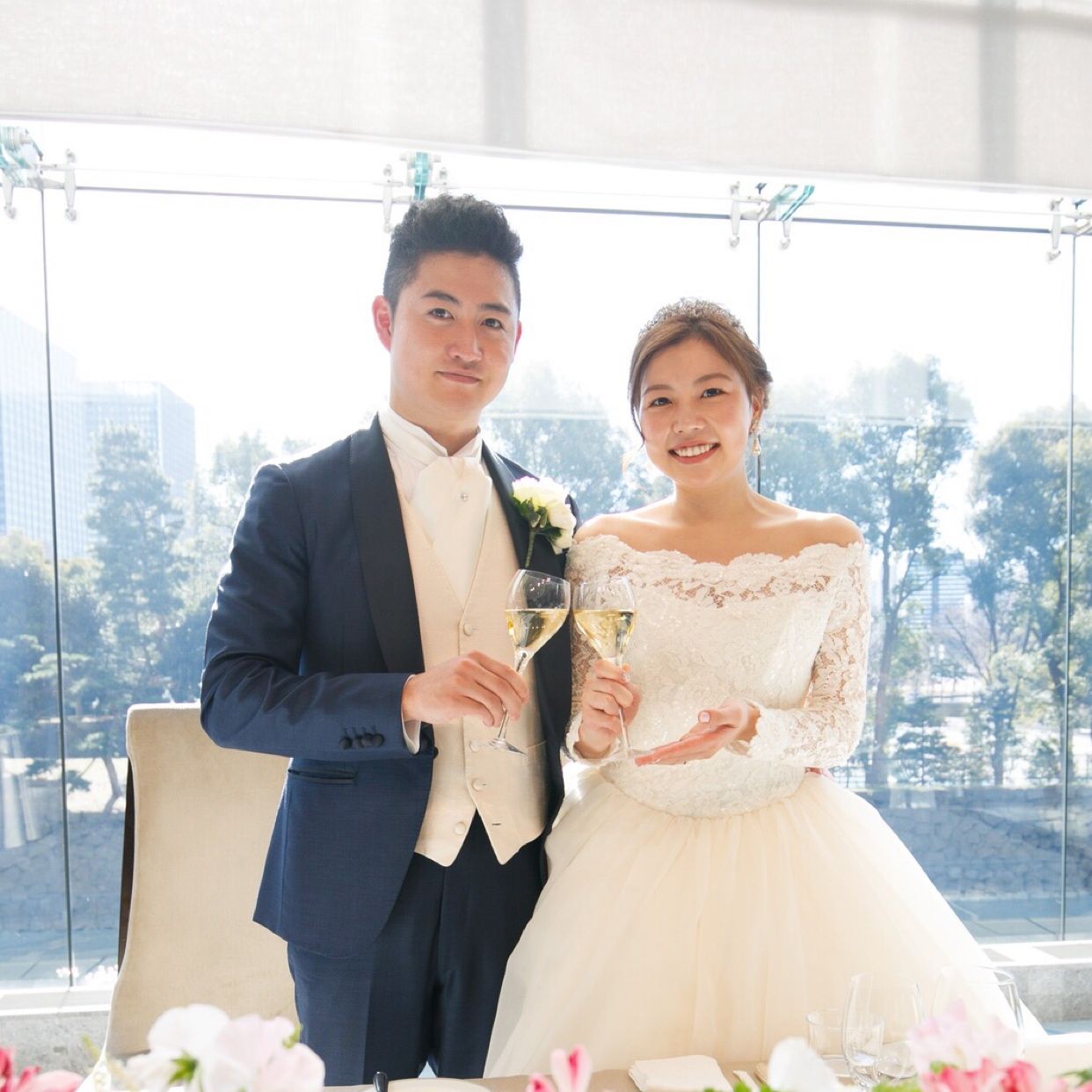 披露宴パーティのカバー写真