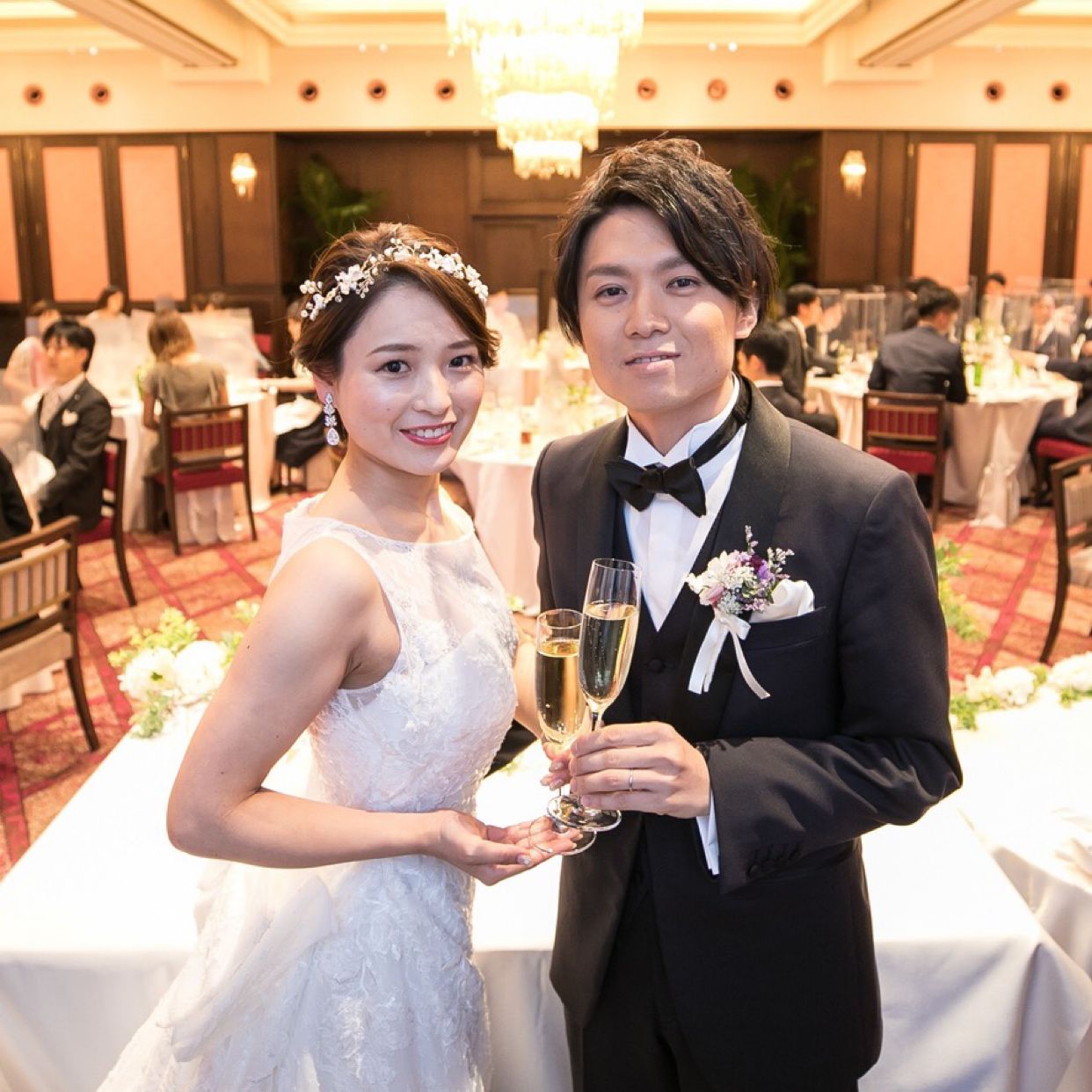 披露宴パーティのカバー写真