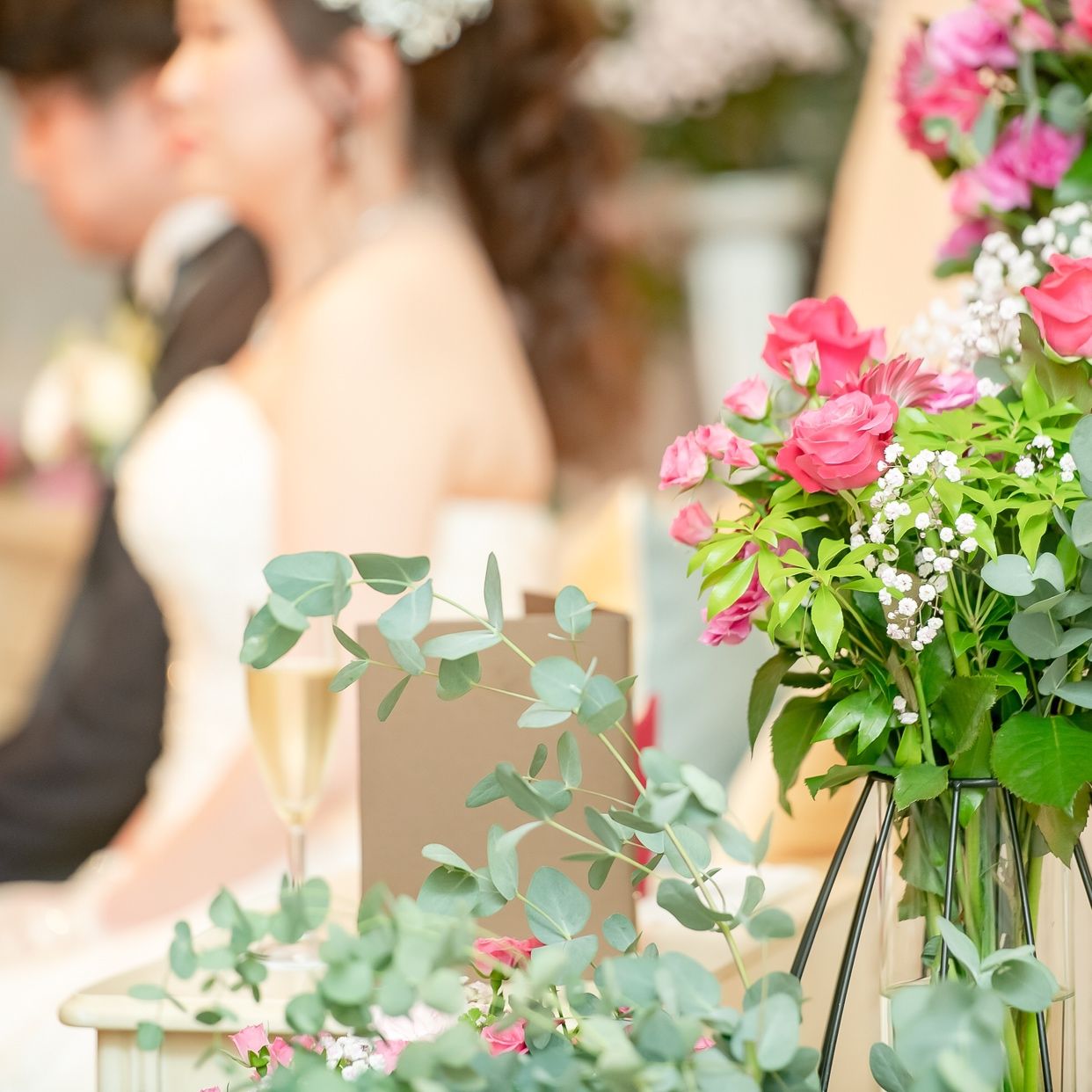 披露宴パーティのカバー写真