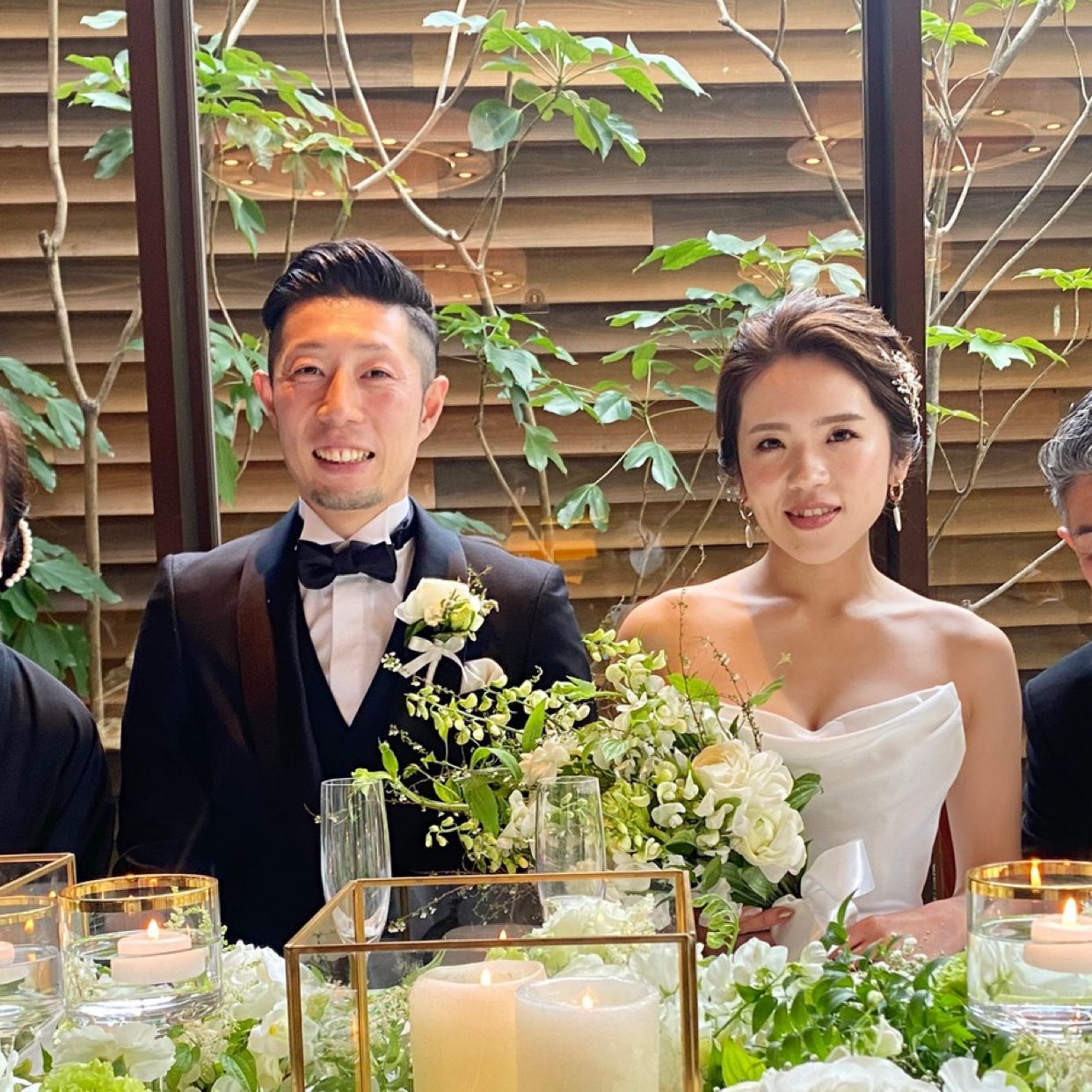 披露宴パーティのカバー写真