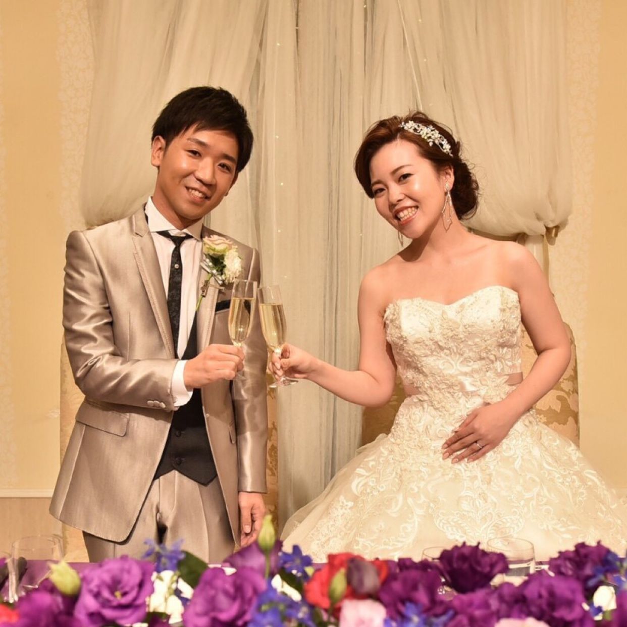 披露宴パーティのカバー写真