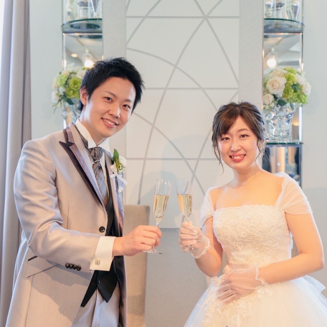 披露宴パーティのカバー写真