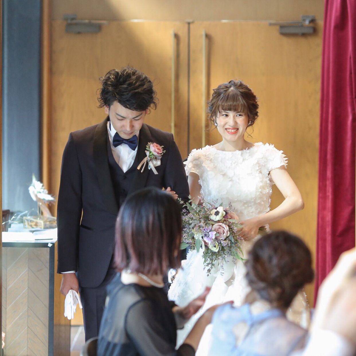 披露宴パーティのカバー写真