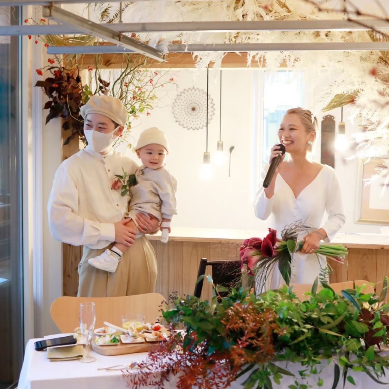 披露宴パーティのカバー写真