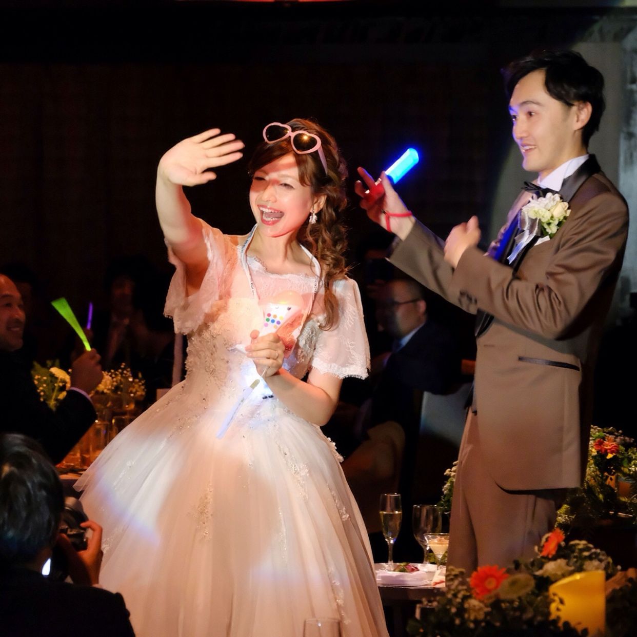 披露宴パーティのカバー写真