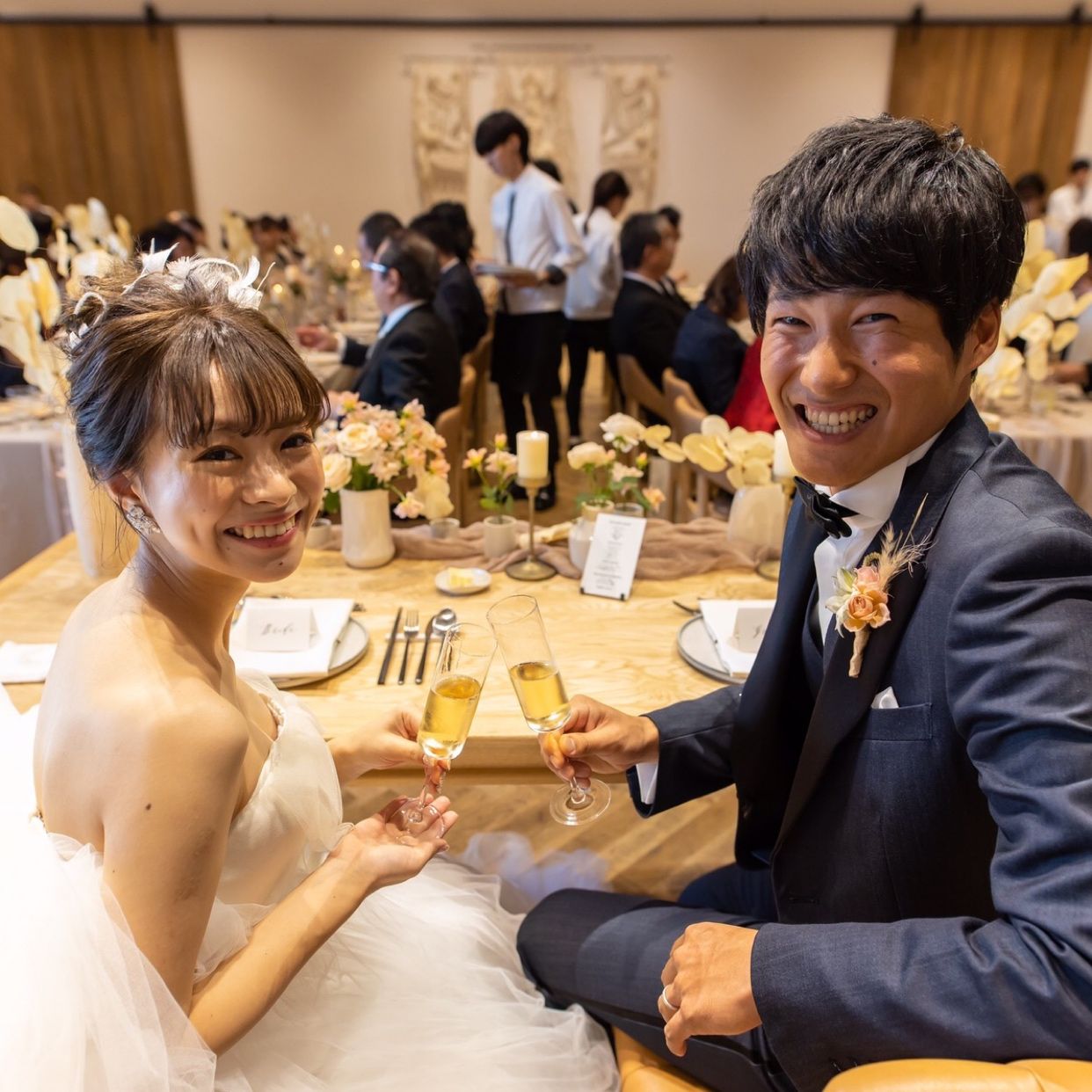 披露宴パーティのカバー写真