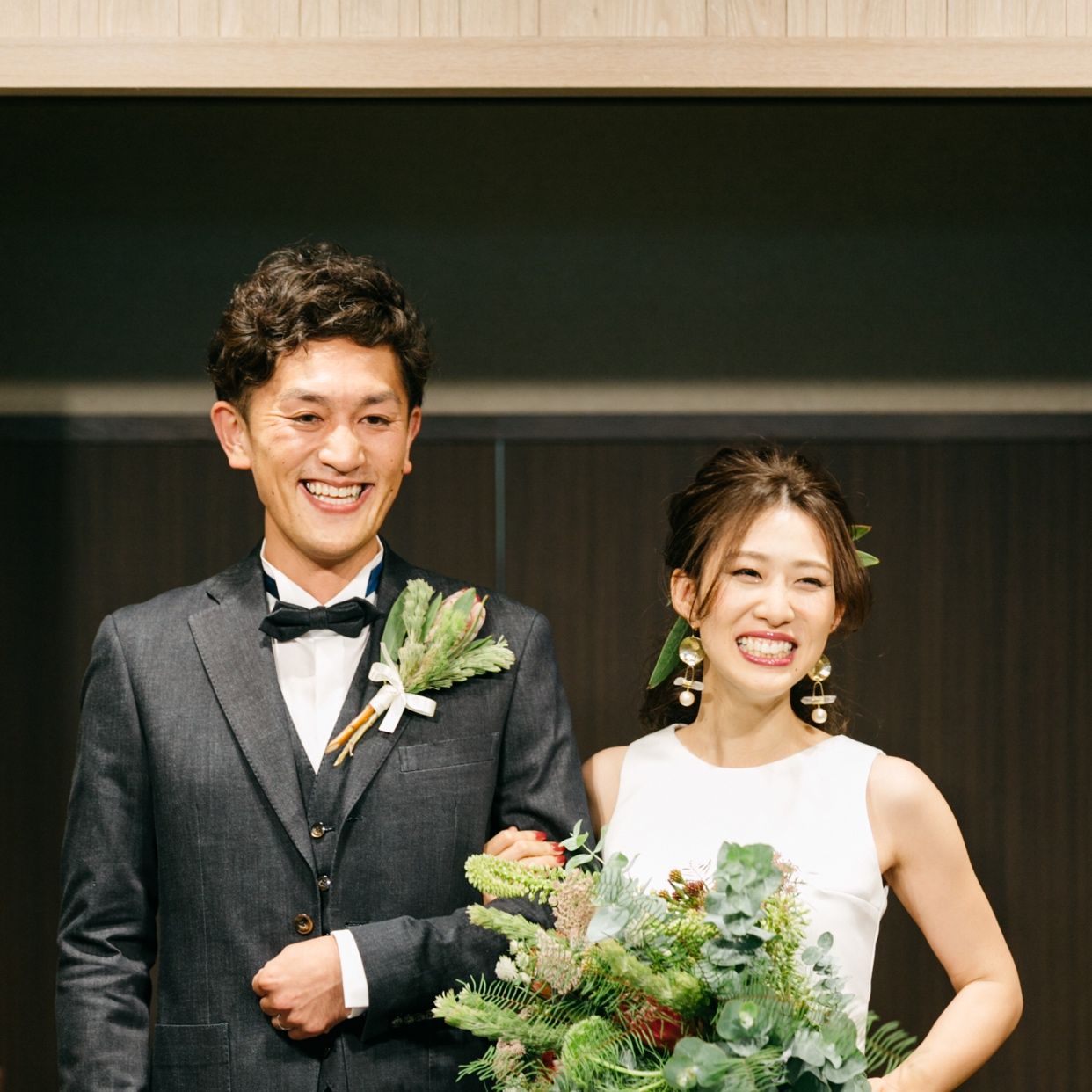 披露宴パーティのカバー写真