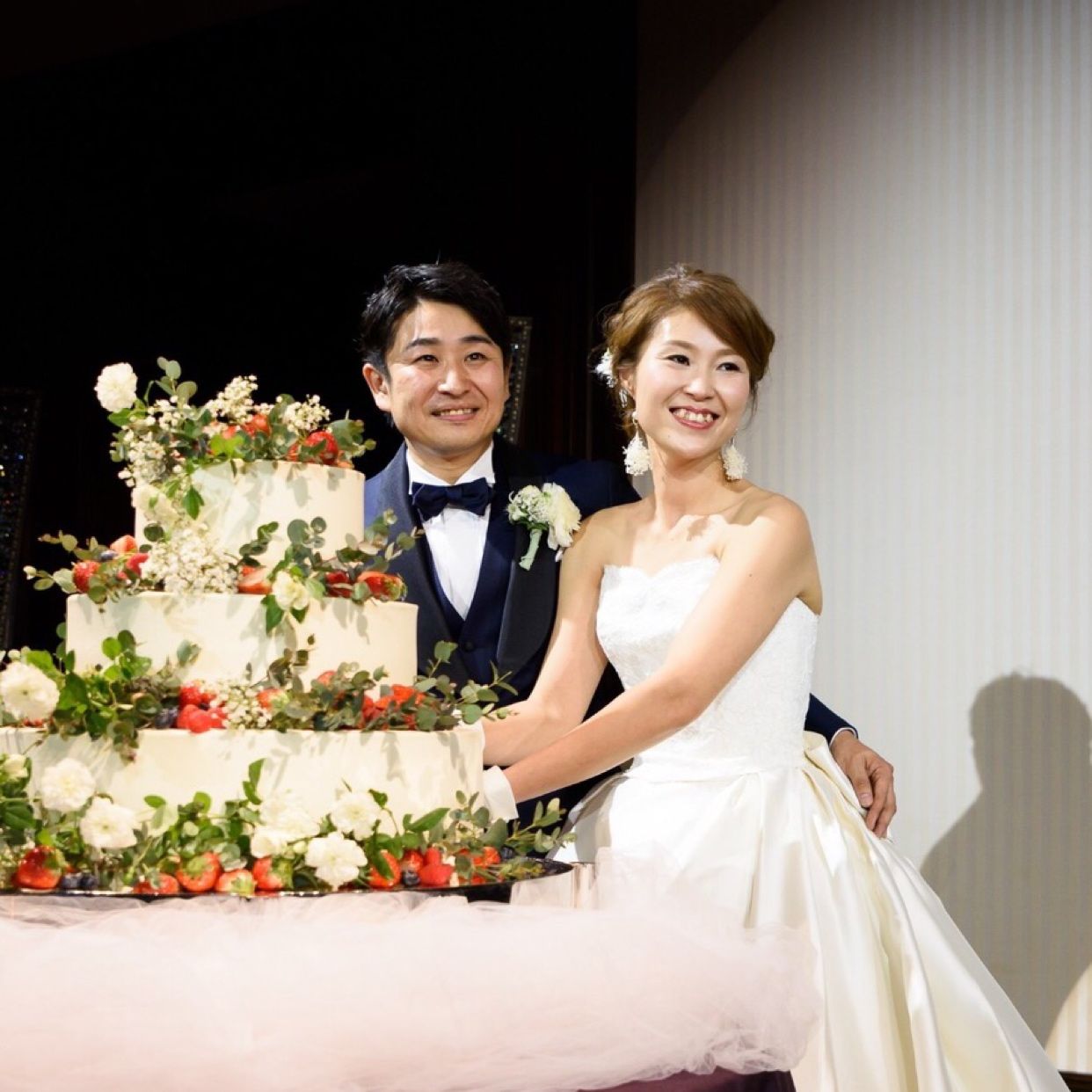 披露宴パーティのカバー写真