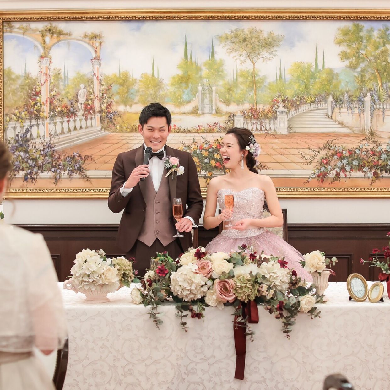 披露宴パーティのカバー写真