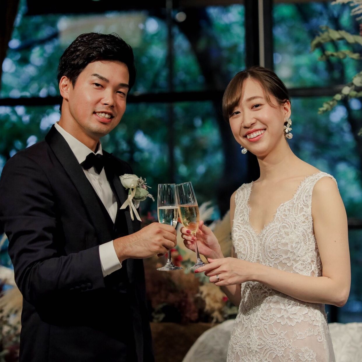 披露宴パーティのカバー写真