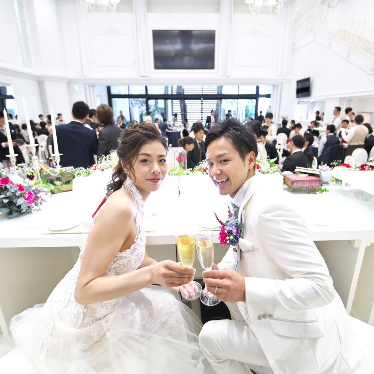 披露宴パーティのカバー写真