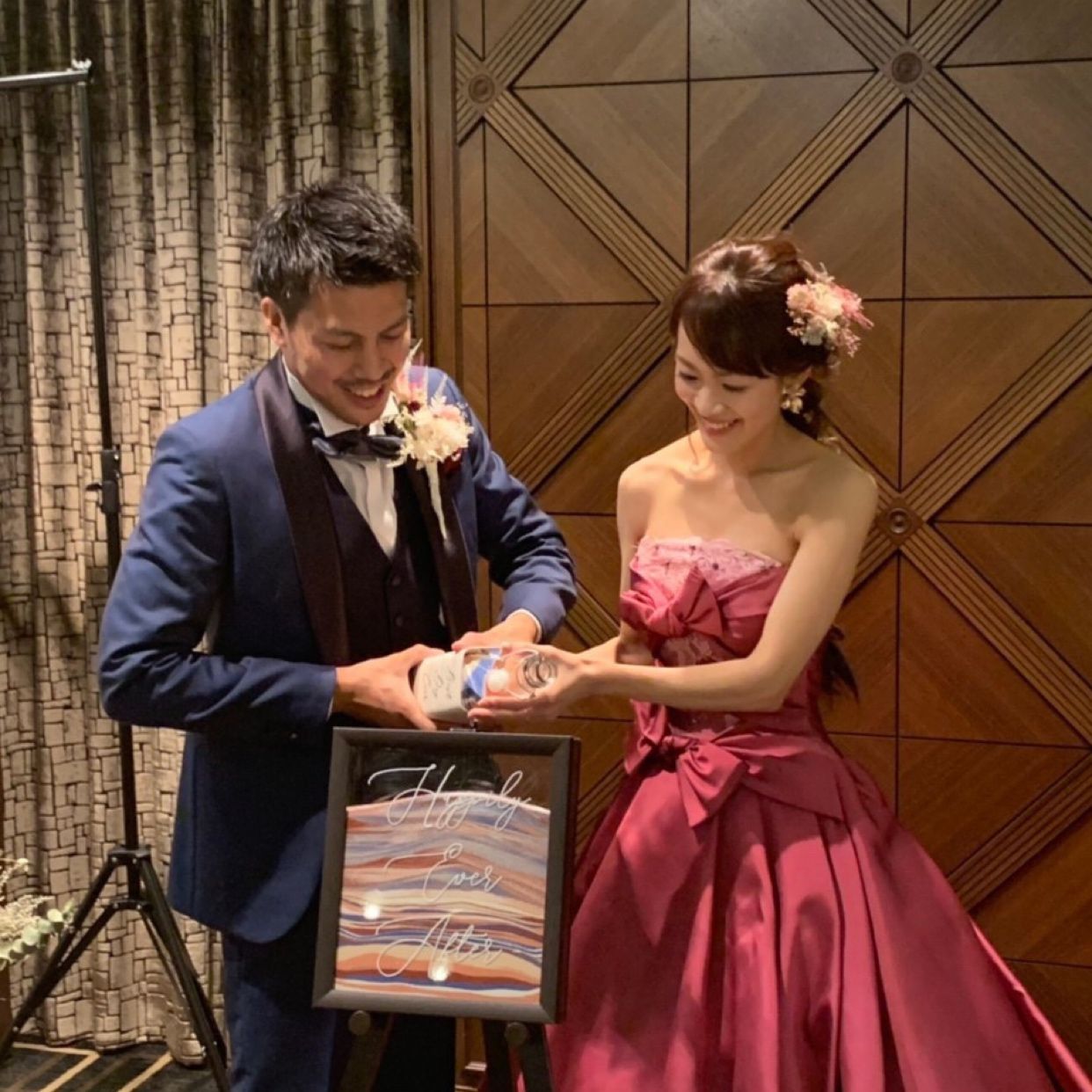 披露宴パーティのカバー写真