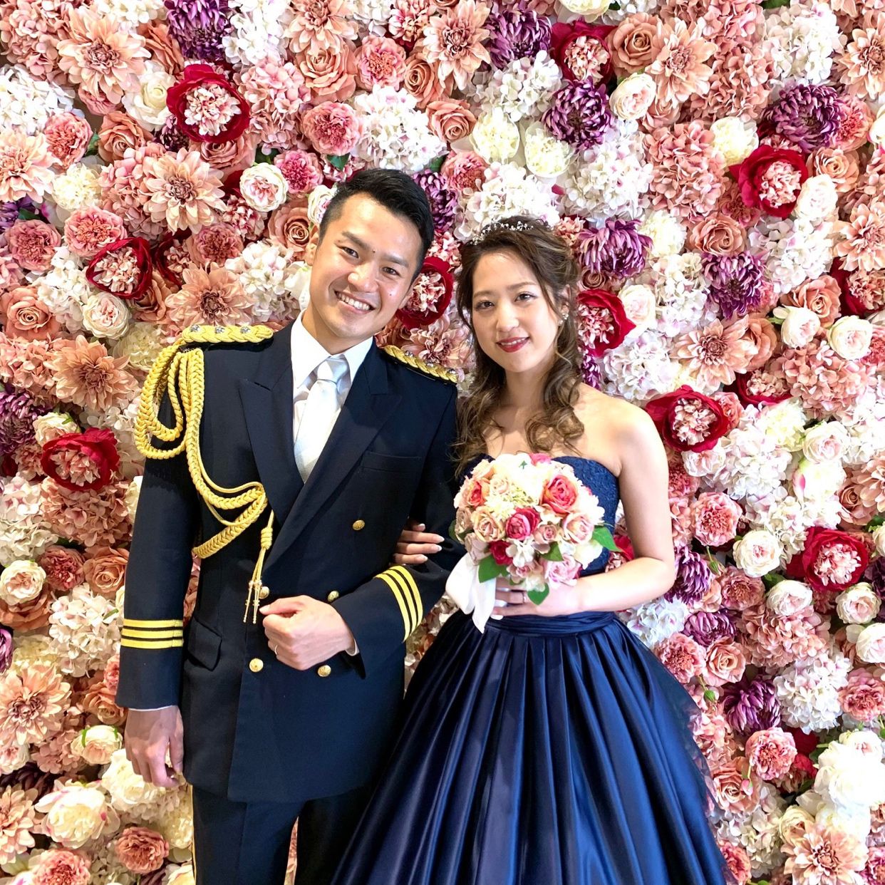 披露宴パーティのカバー写真