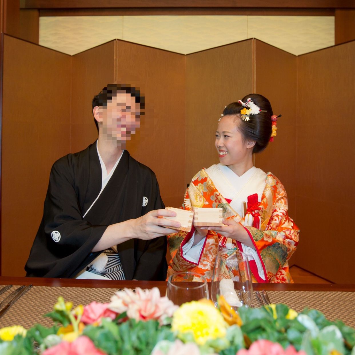 披露宴パーティのカバー写真