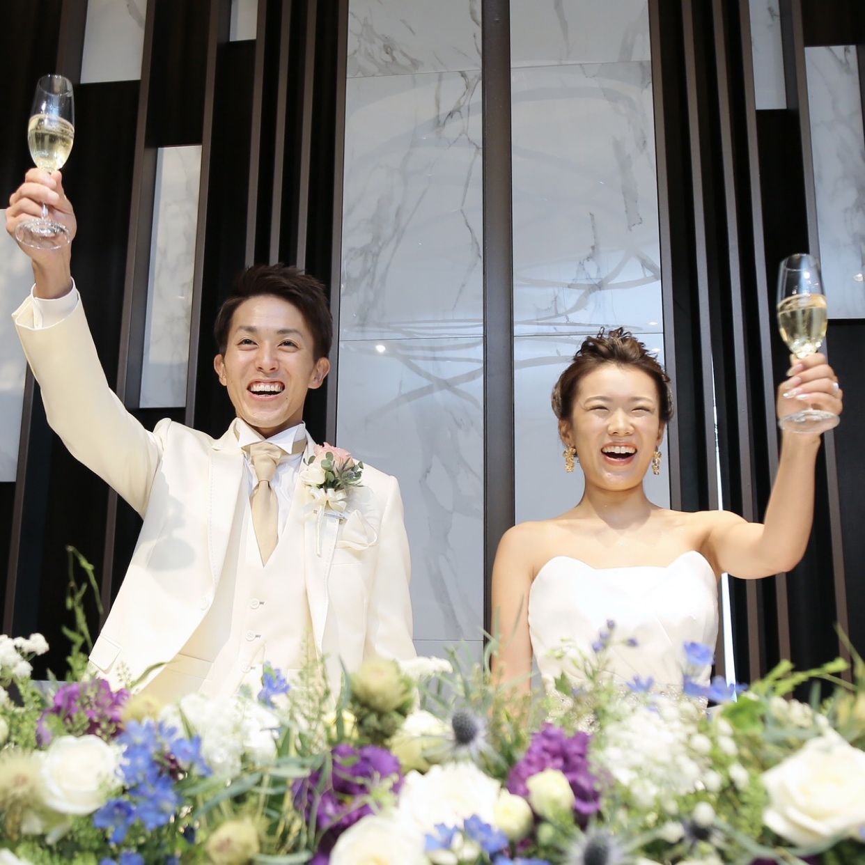 披露宴パーティのカバー写真