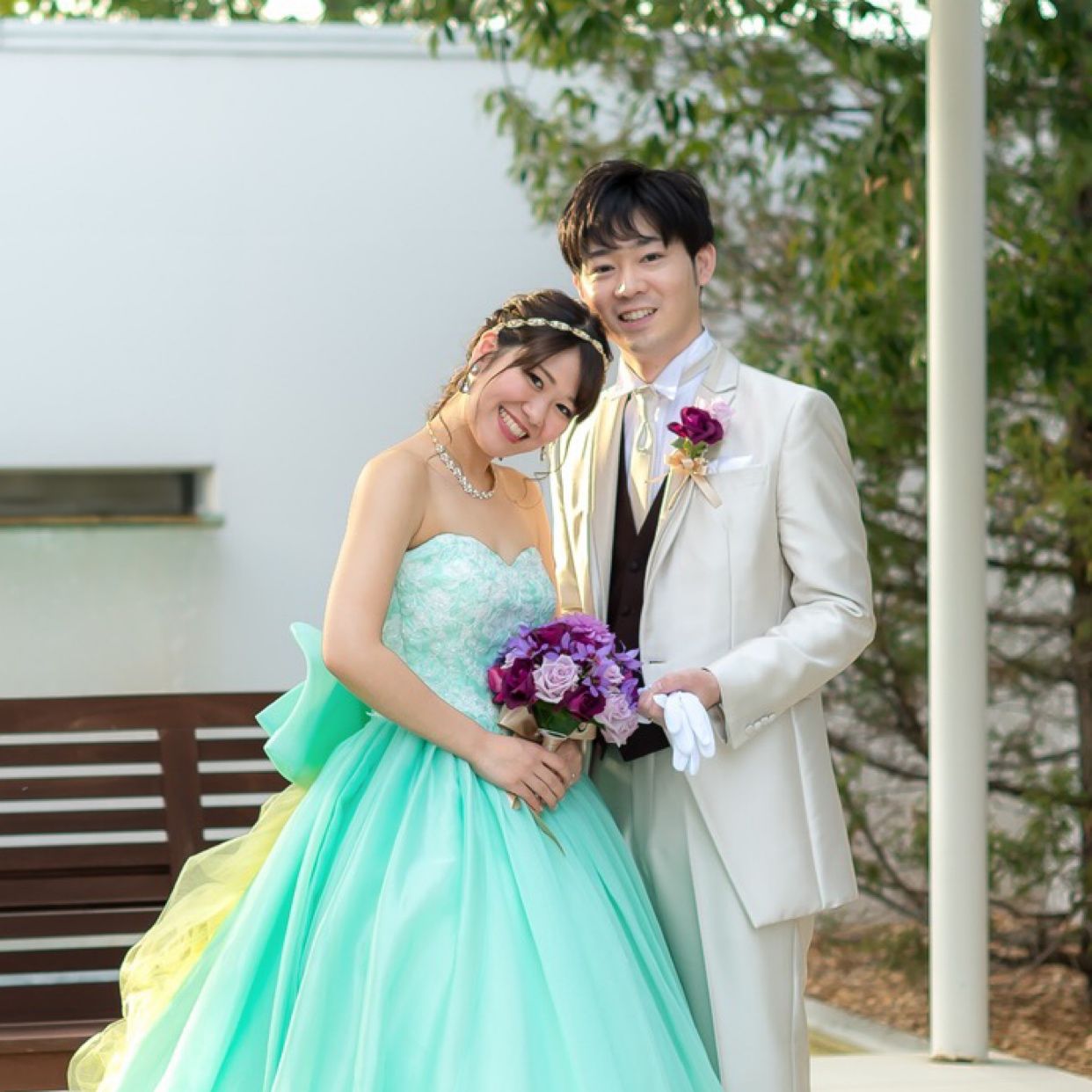 披露宴パーティのカバー写真