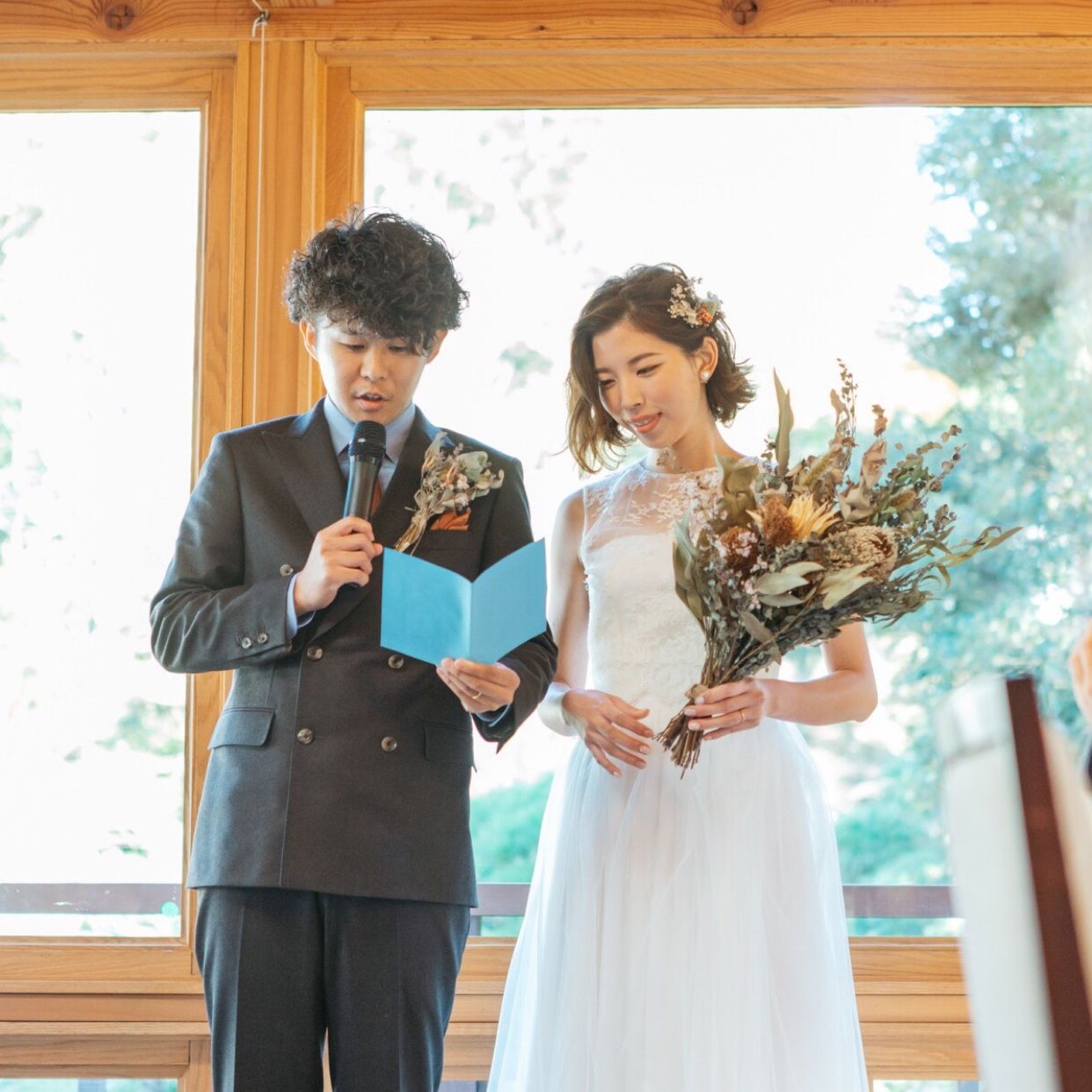 披露宴パーティのカバー写真