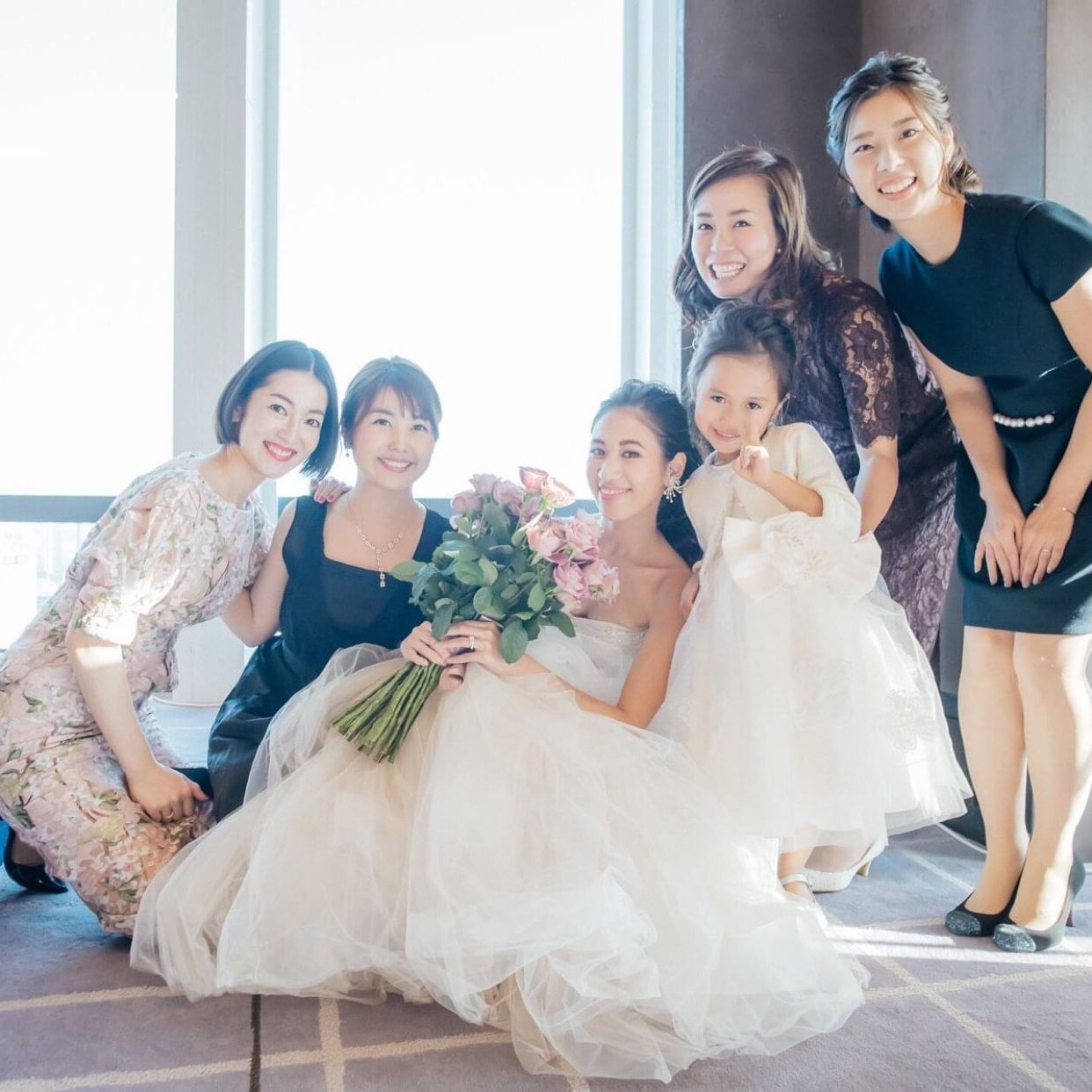 披露宴パーティのカバー写真