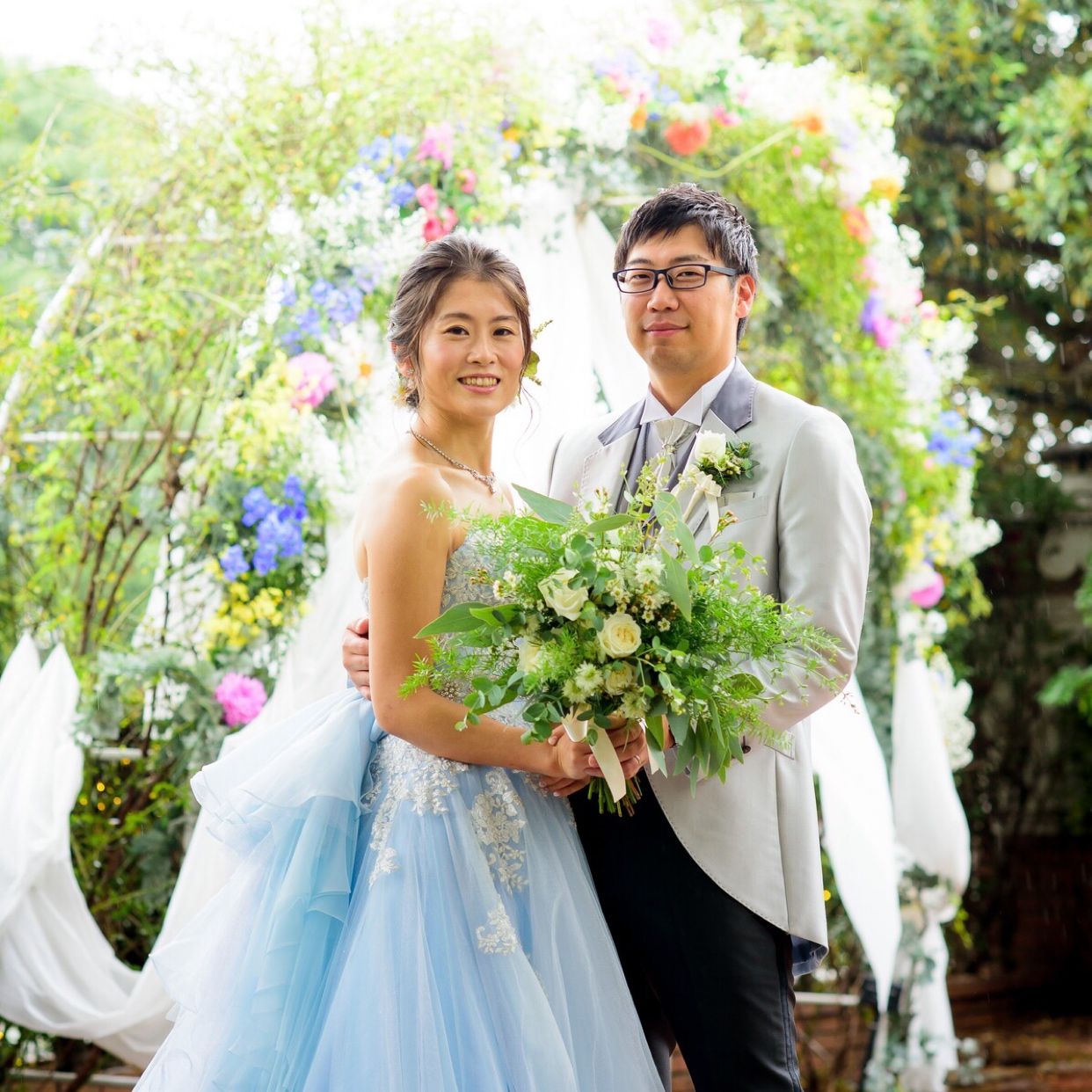 披露宴パーティのカバー写真