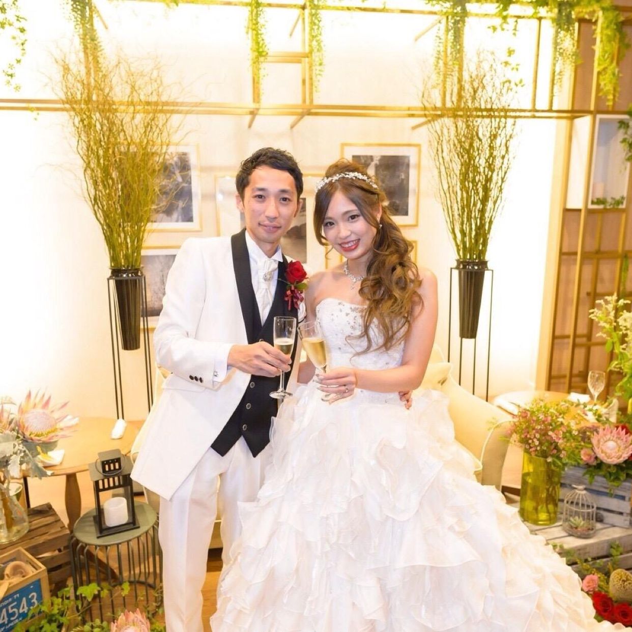 披露宴パーティのカバー写真