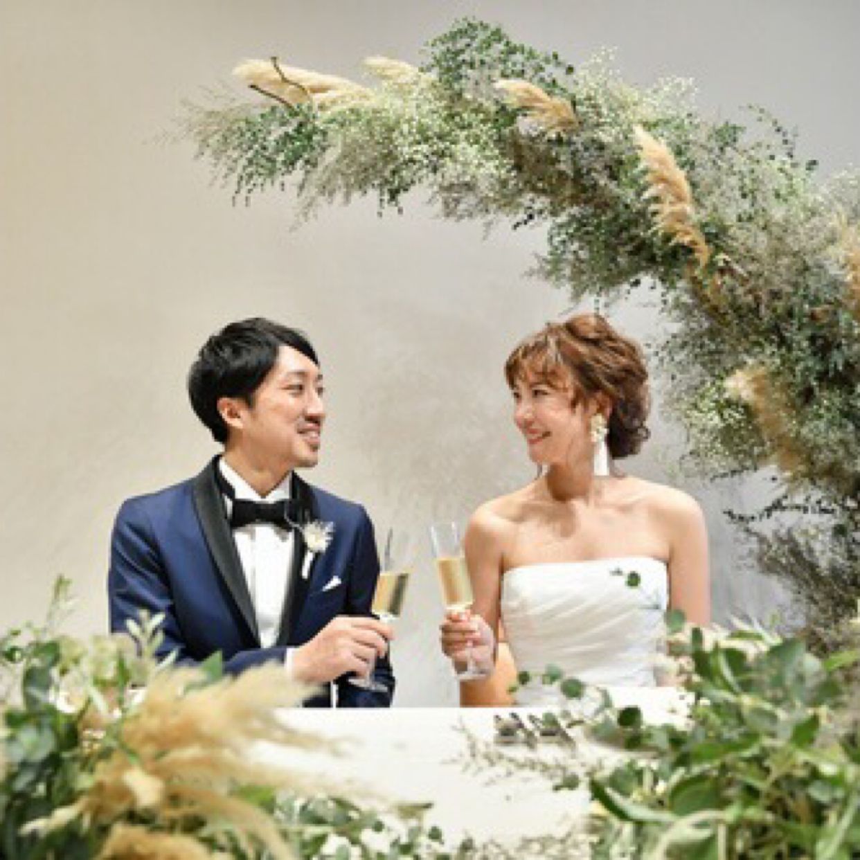 披露宴パーティのカバー写真