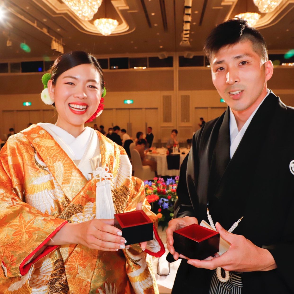 披露宴パーティのカバー写真