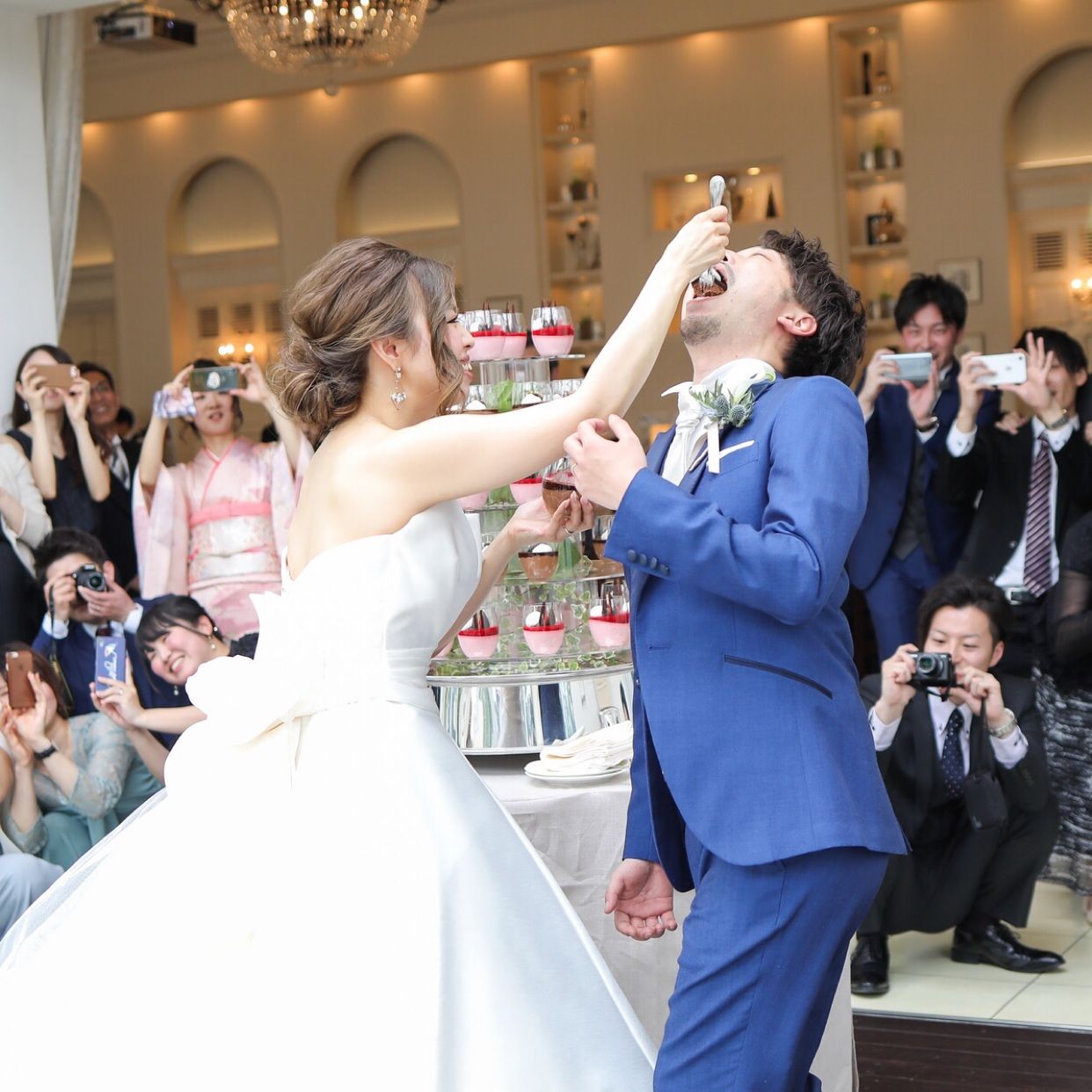 披露宴パーティのカバー写真