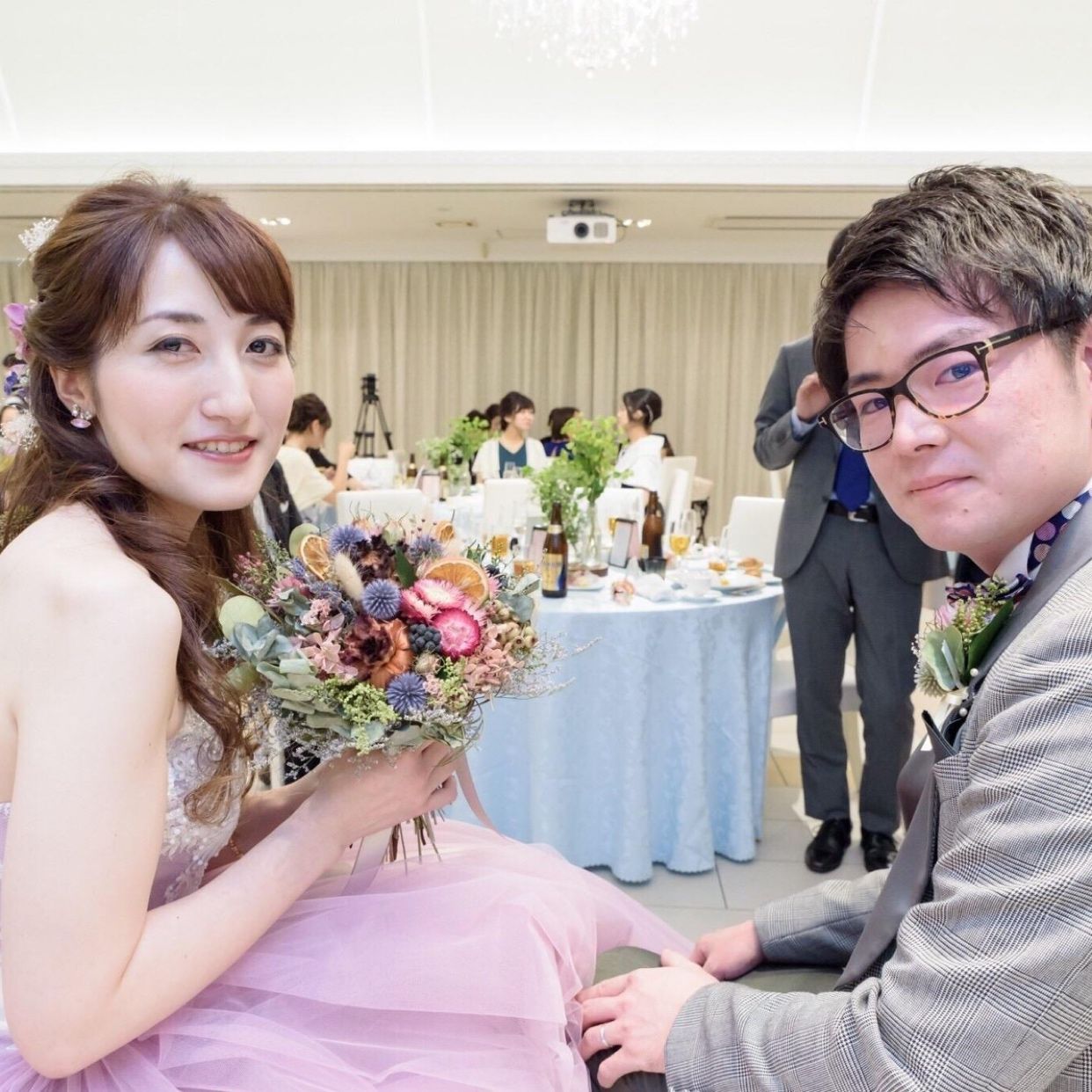 披露宴パーティのカバー写真