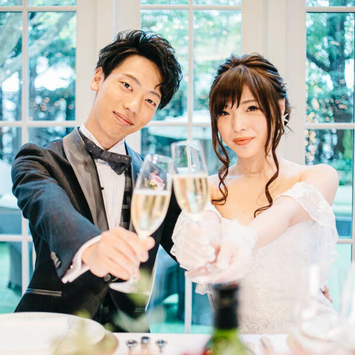 披露宴パーティのカバー写真