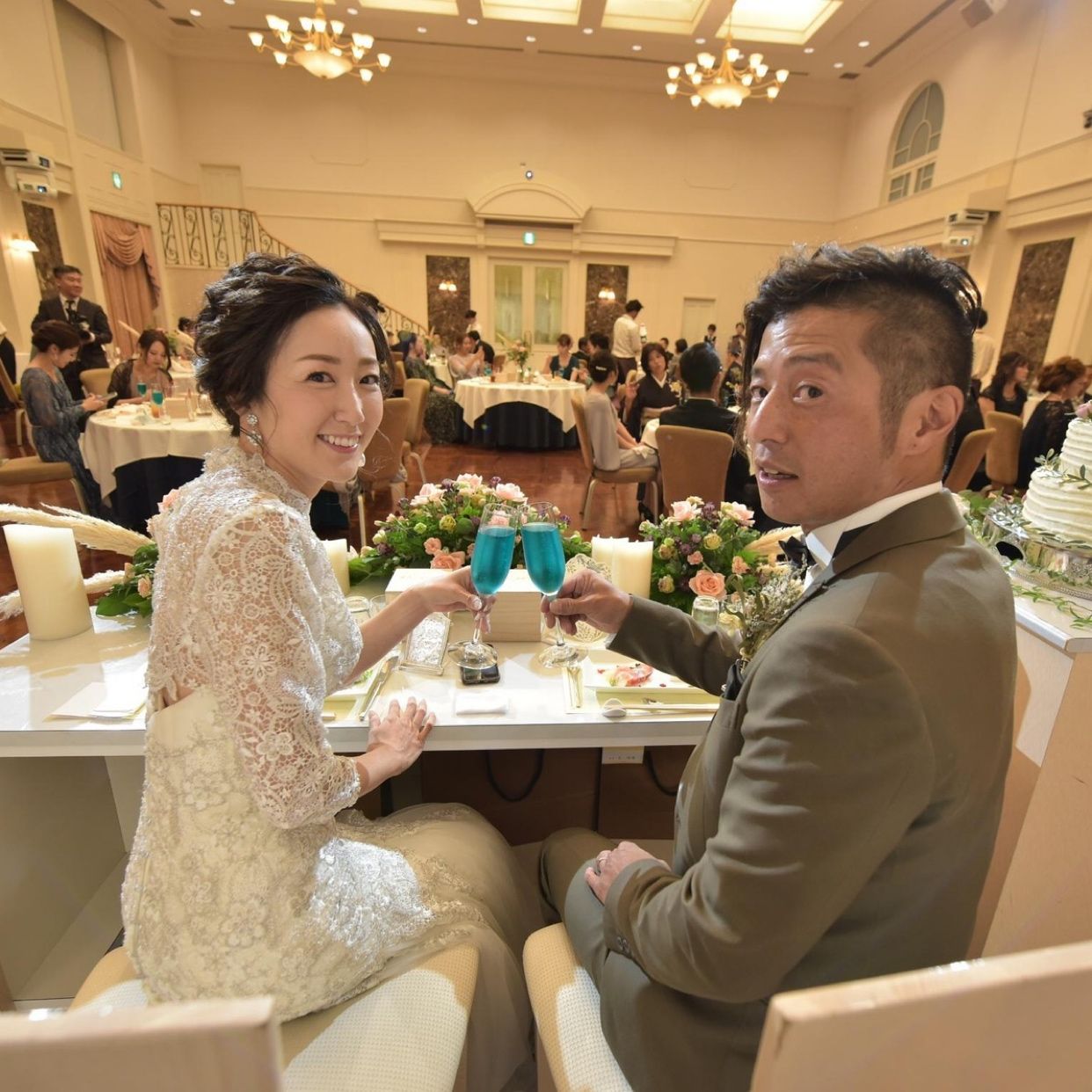 披露宴パーティのカバー写真