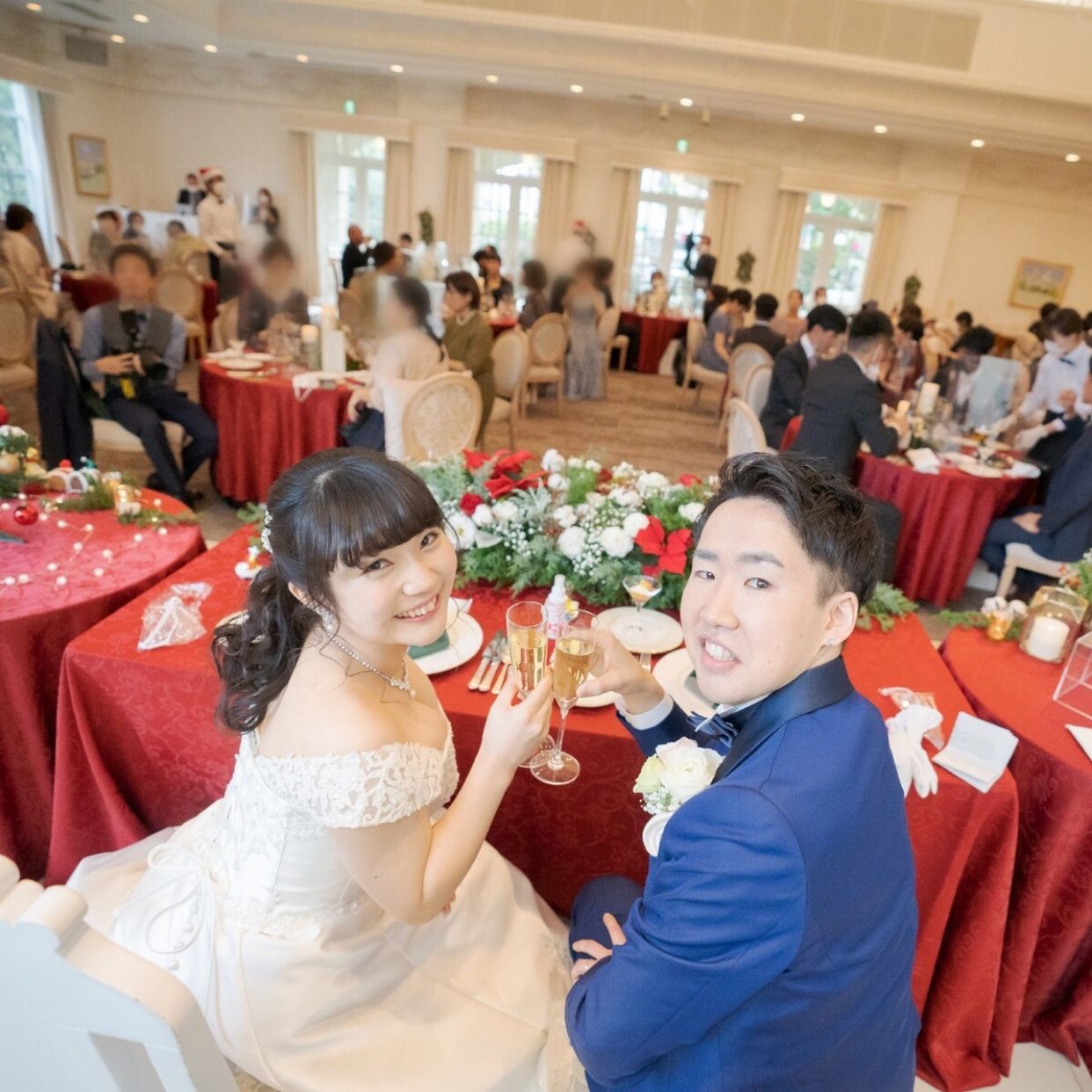 披露宴パーティのカバー写真