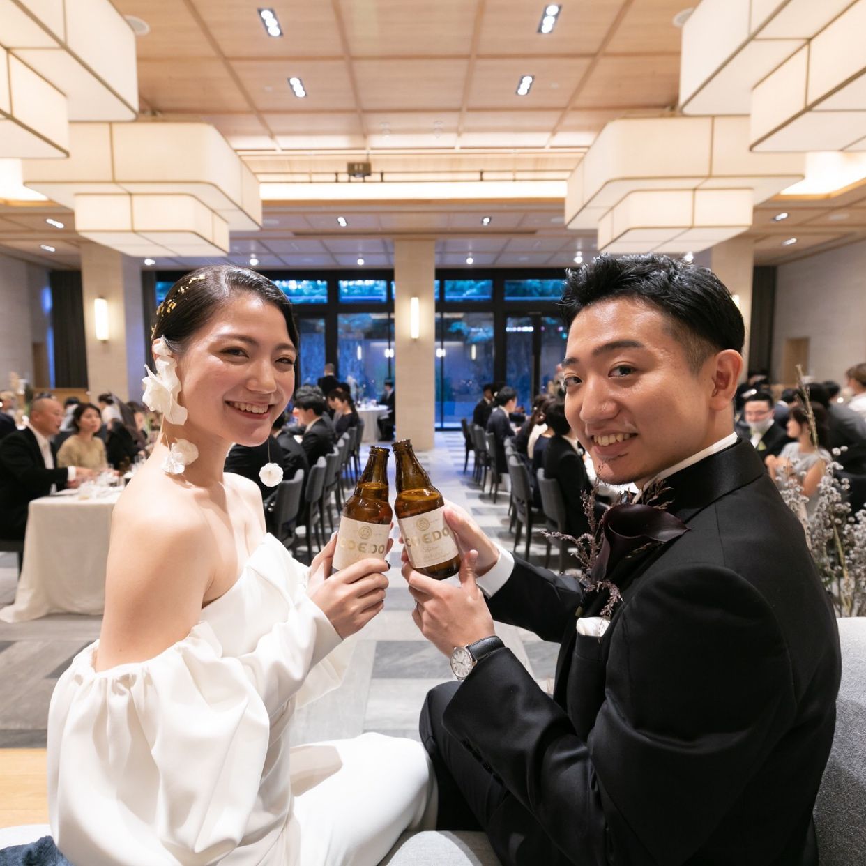 披露宴パーティのカバー写真