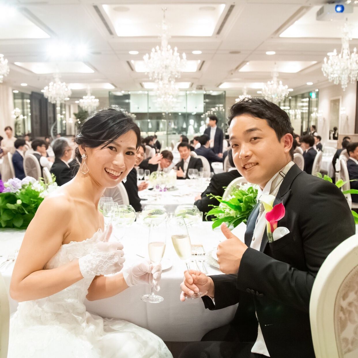 披露宴パーティのカバー写真