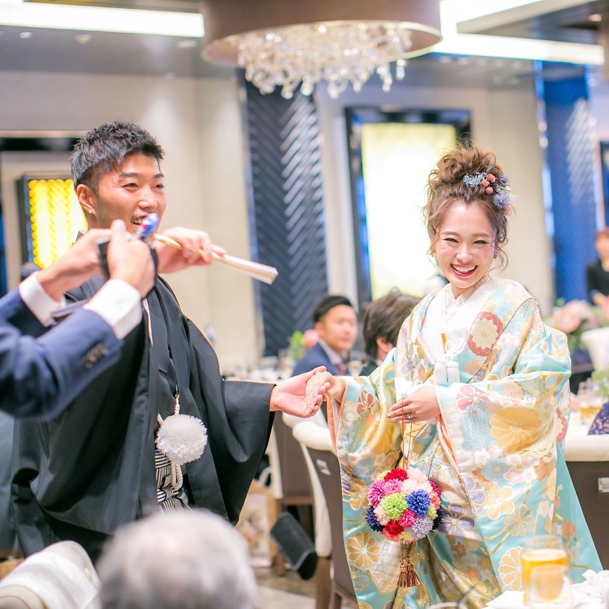 披露宴パーティのカバー写真