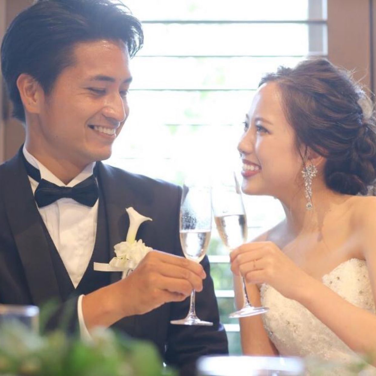 披露宴パーティのカバー写真