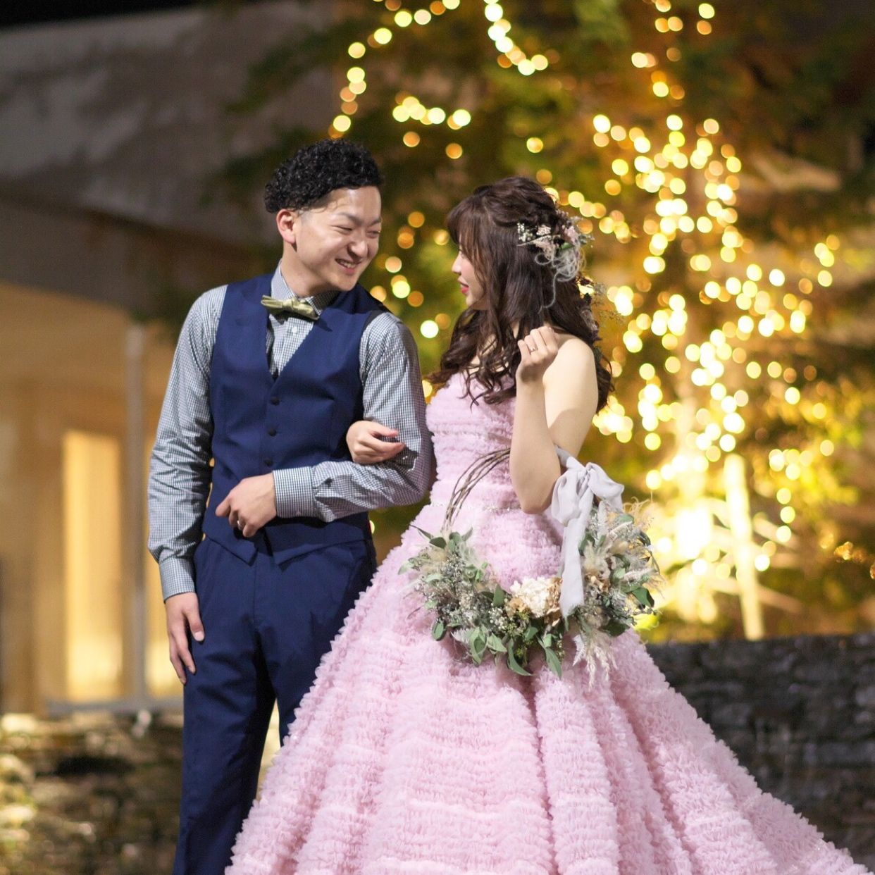 披露宴パーティのカバー写真