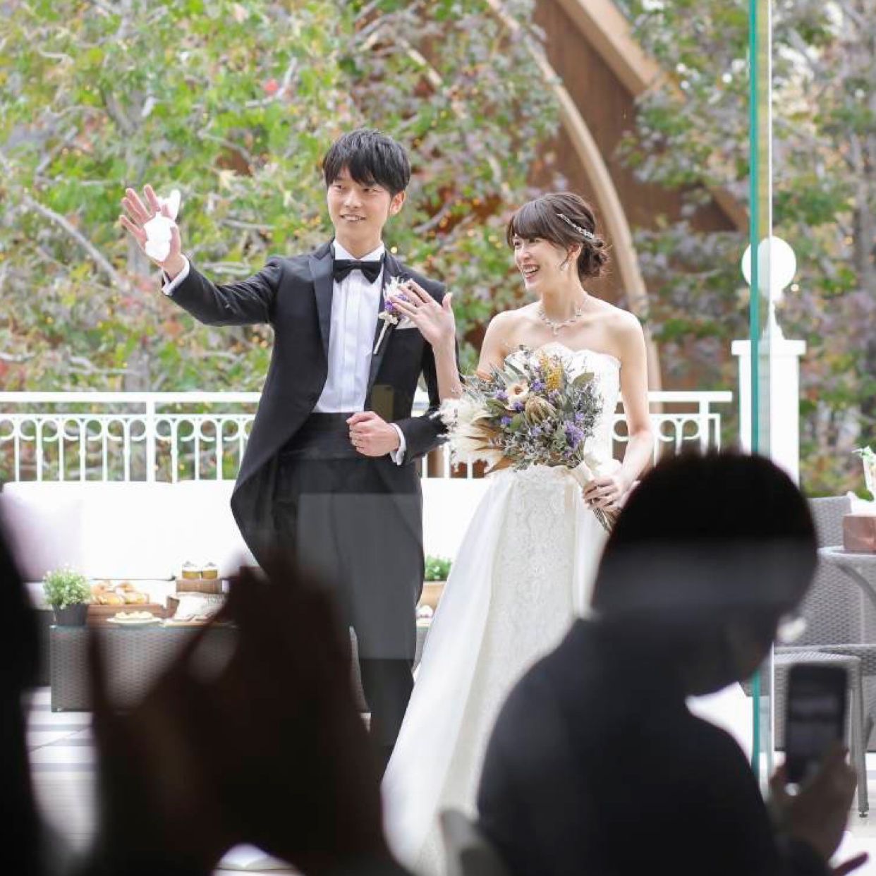 披露宴パーティのカバー写真