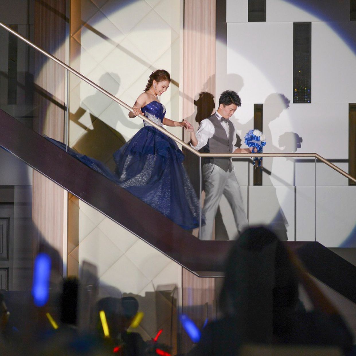 披露宴パーティのカバー写真