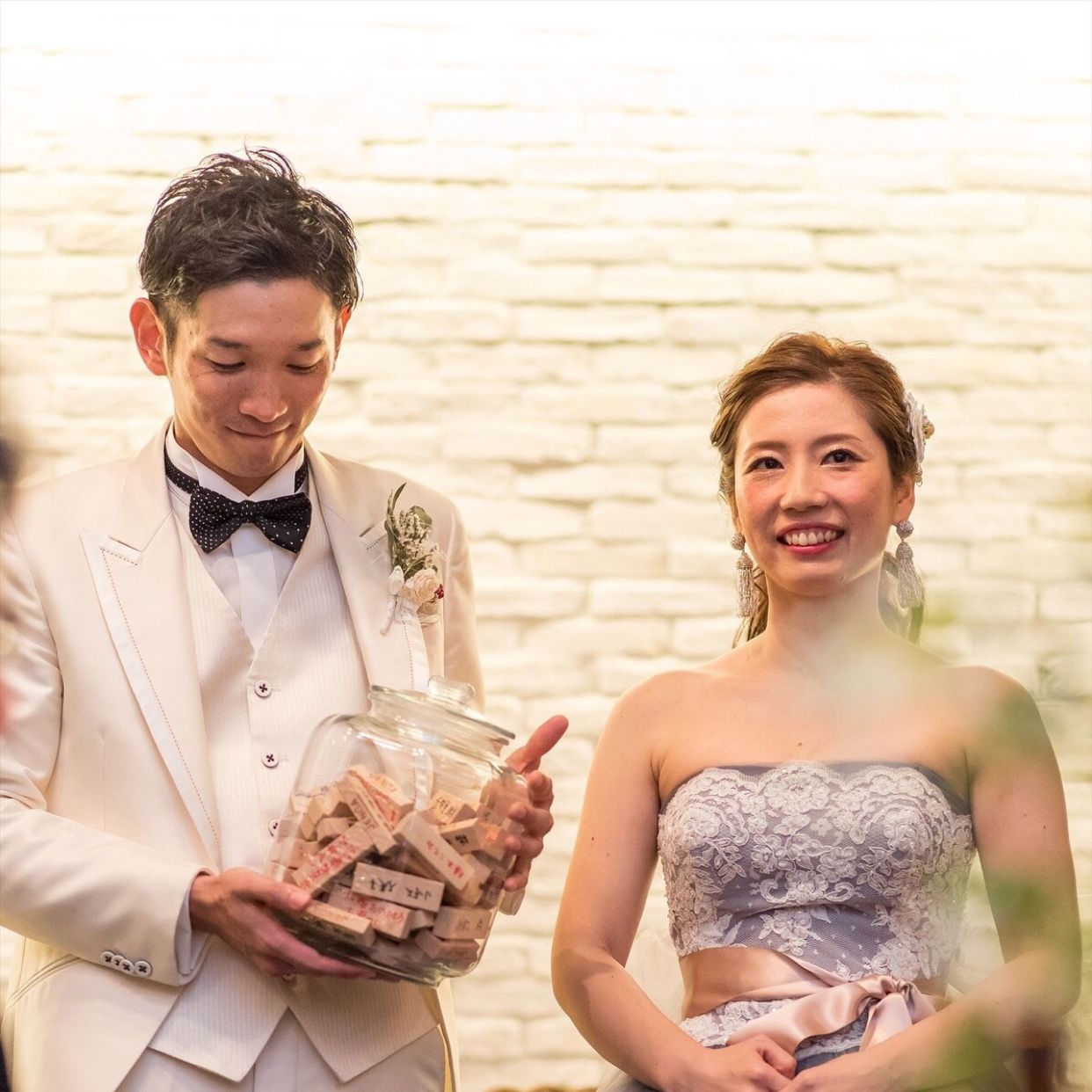 披露宴パーティのカバー写真