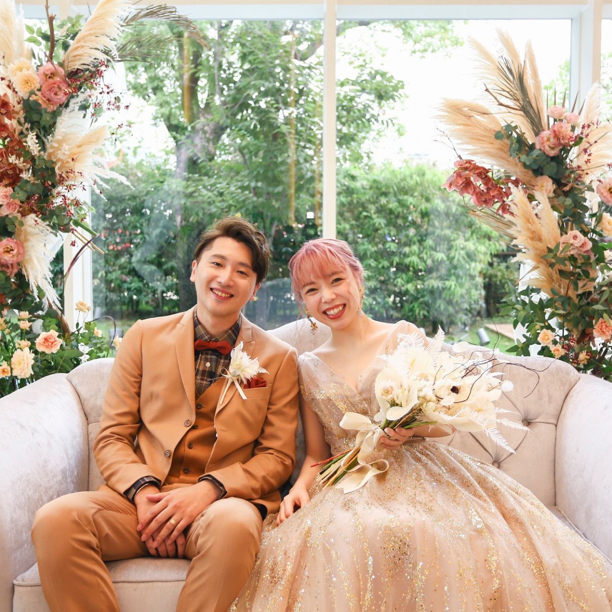 披露宴パーティのカバー写真