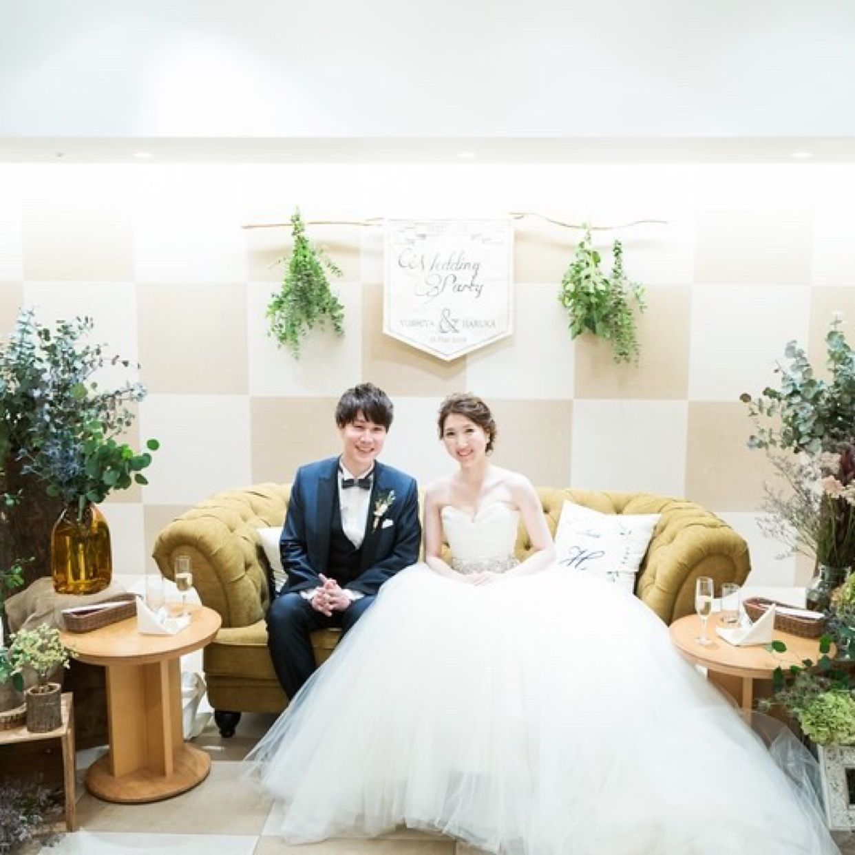 披露宴パーティのカバー写真