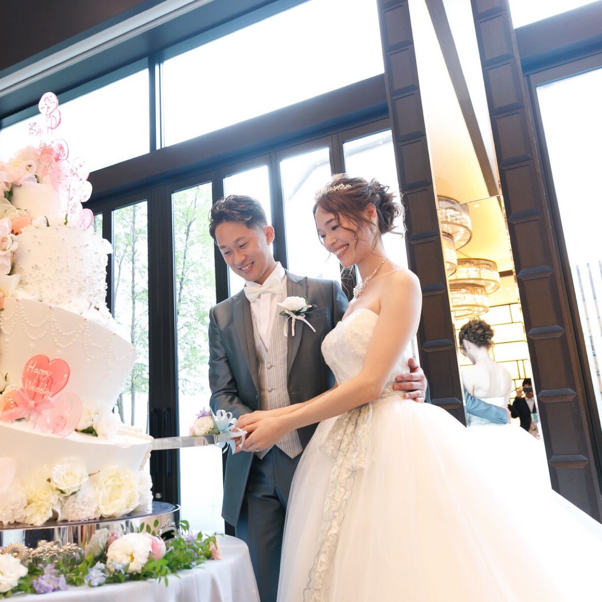 披露宴パーティのカバー写真