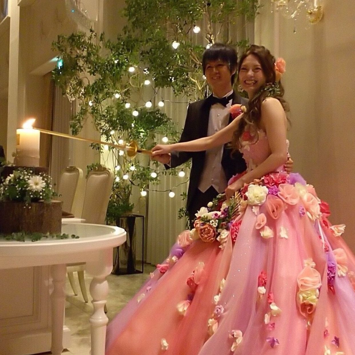 披露宴パーティのカバー写真