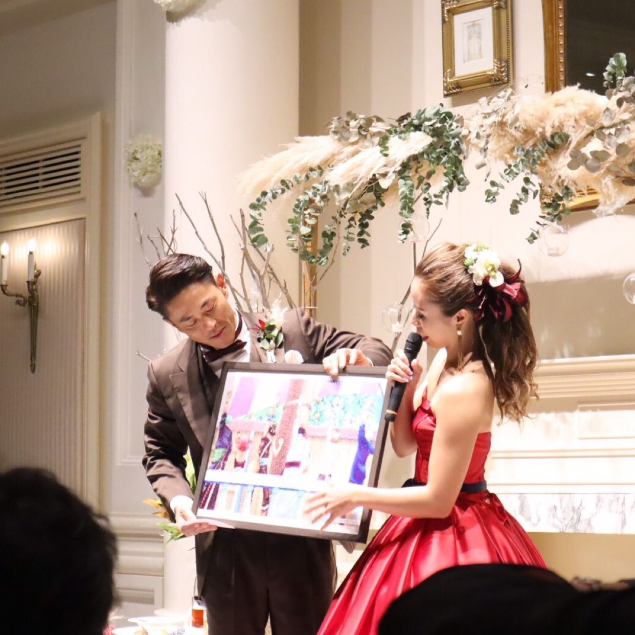 披露宴パーティのカバー写真